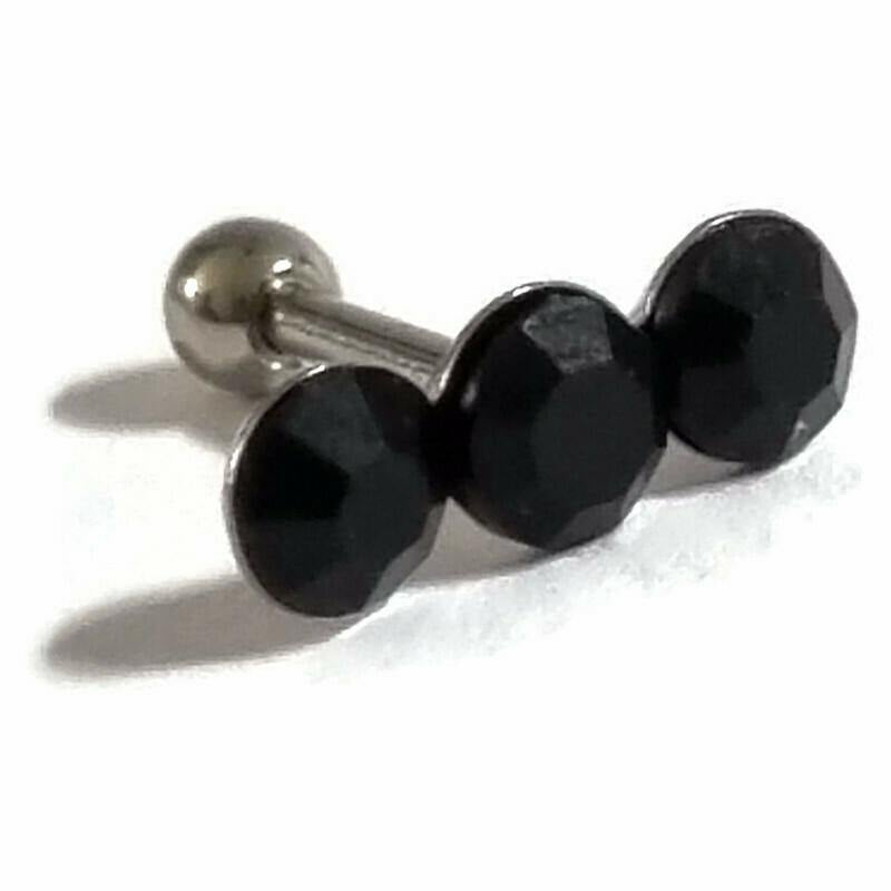 Zwarte Onyx Oorstekers Voor Helixpiercing Tragus Piercing.