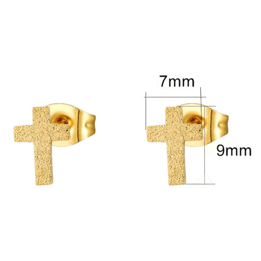 Gouden kruisvormige oorbellen met een gestructureerd oppervlak.