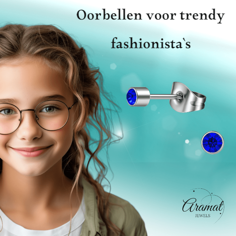 Mini kristal oorstekers blauw – 3mm zilverkleur - Aramat Jewels - Oorbellen - cadeautip