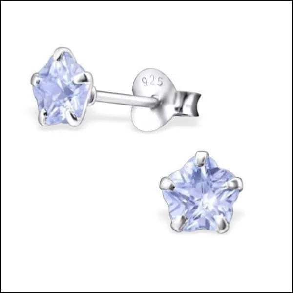 Sterling verzilverde oorbellen met blauw kristal