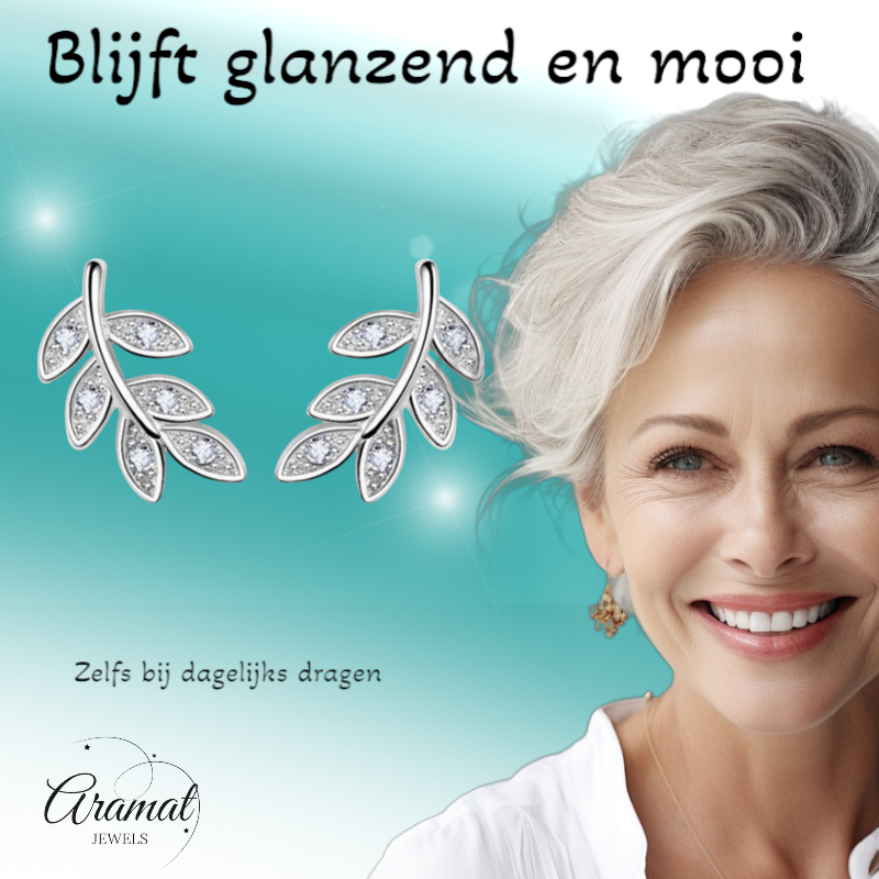 Zilveren Blaadje Oorbellen Zirkonia – 9x6mm