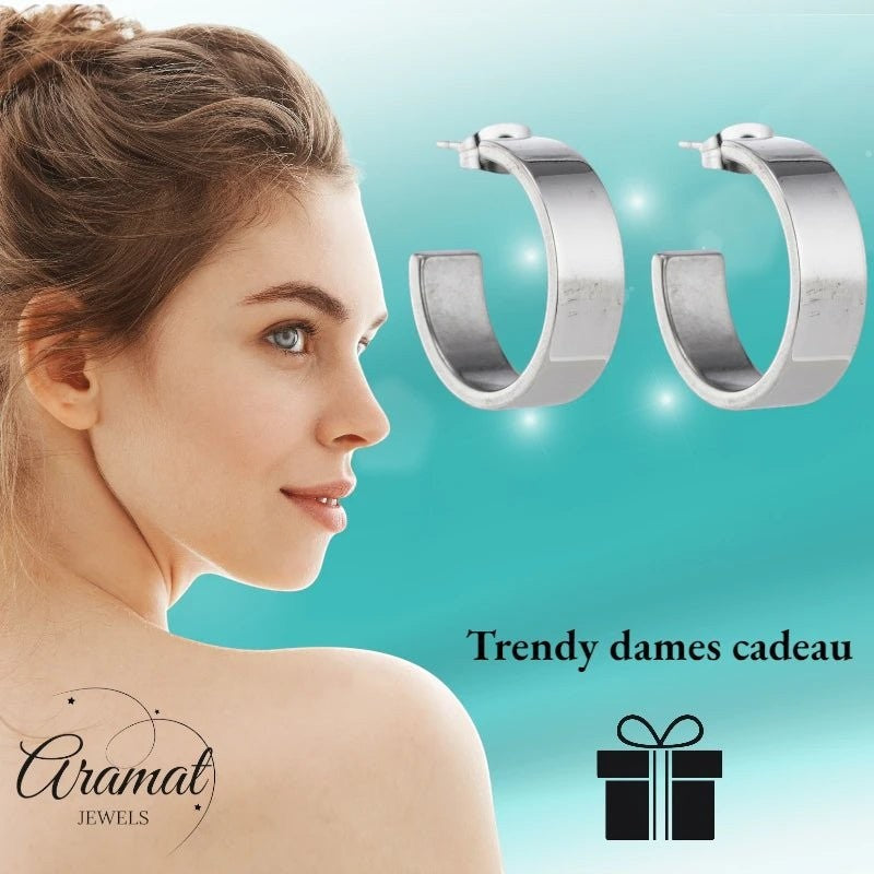 Oorbellen – 28mm Half - Hoop Glad RVS Zilverkleur Unisex - Aramat Jewels - Oorringen - cadeautip