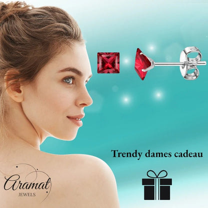 Oorbellen – 5mm Vierkante Zirkonia Rood op RVS Zilverkleur - Aramat Jewels - Oorbellen - cadeautip