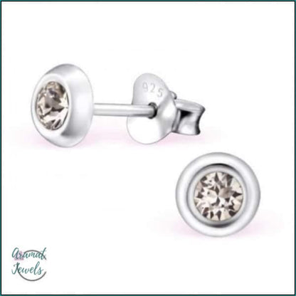 Zilveren Oorbellen Met Witte Diamant In Product ’zilveren Oorbellen Kristal Rond’