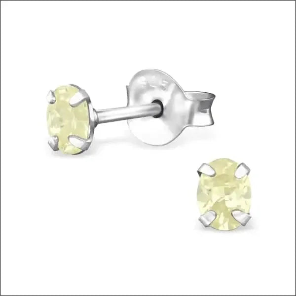 Stud Earrings With Yellow Cubic Zirconia In Zilveren Zirkonia Oorbellen Ovaal.