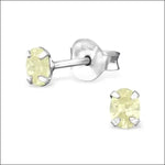 Stud Earrings With Yellow Cubic Zirconia In Zilveren Zirkonia Oorbellen Ovaal.