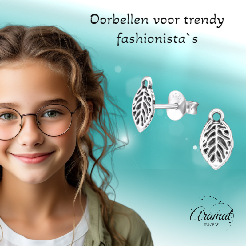Zilveren Blaadje Oorbellen Antieklook – 9x5mm