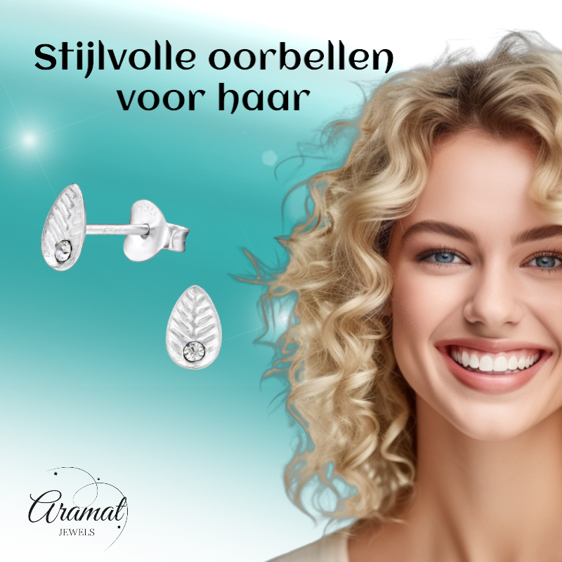 Zilveren Blaadje Oorbellen Kristal – 6x4mm