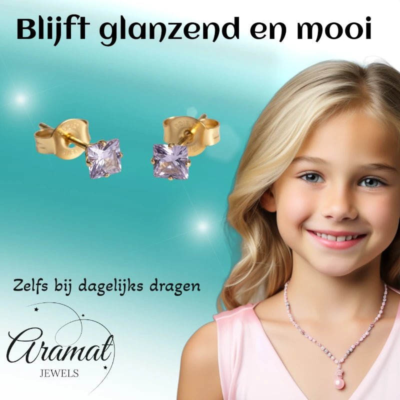 Oorbellen – RVS Goudkleur met Lila Vierkante Zirkonia (4mm) - Aramat Jewels - Oorbellen - cadeautip