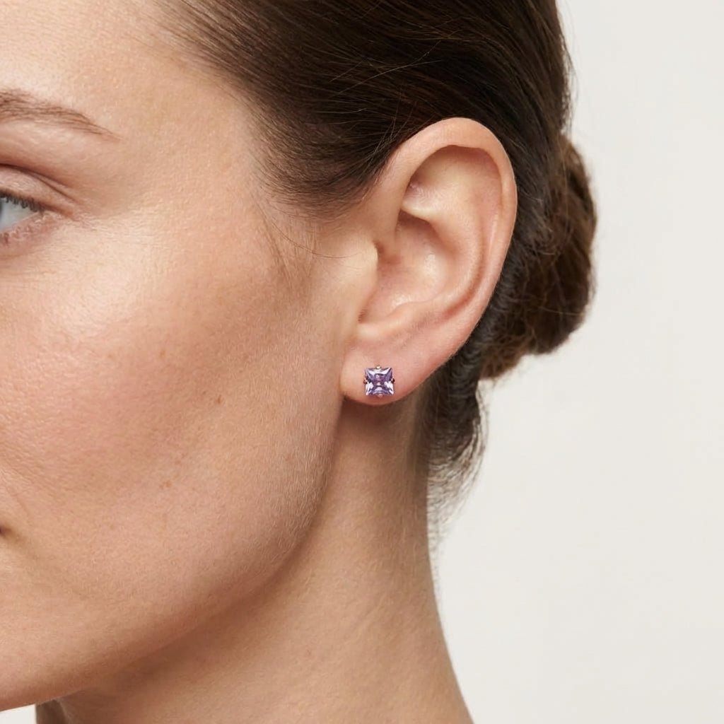 Oorbellen – RVS Roségoudkleur met Lila Vierkante Zirkonia (3mm) - Aramat Jewels - Oorbellen - cadeautip