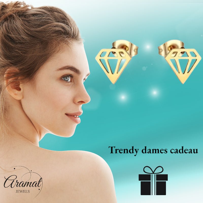 Oorbellen – Staal Diamant Vorm Kristal Goudkleurig (9mm) - Aramat Jewels - Oorbellen - cadeautip