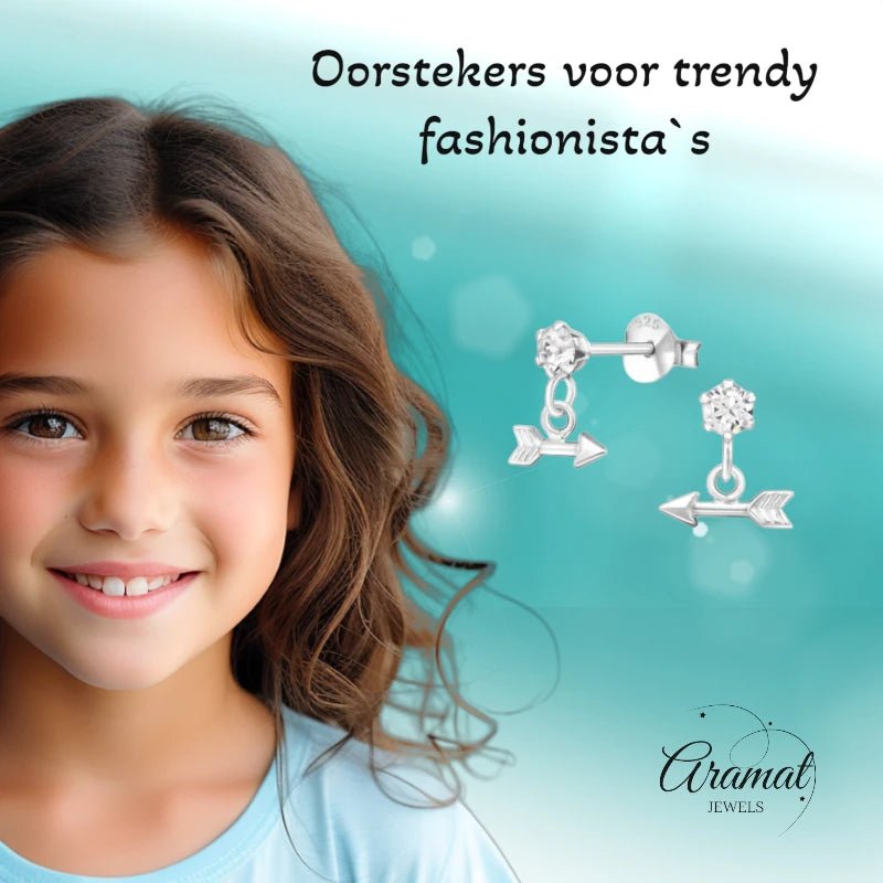 Oorbellen – Zilver Hanger Pijl Kristal (9x10mm) - Aramat Jewels - Oorbellen - cadeautip