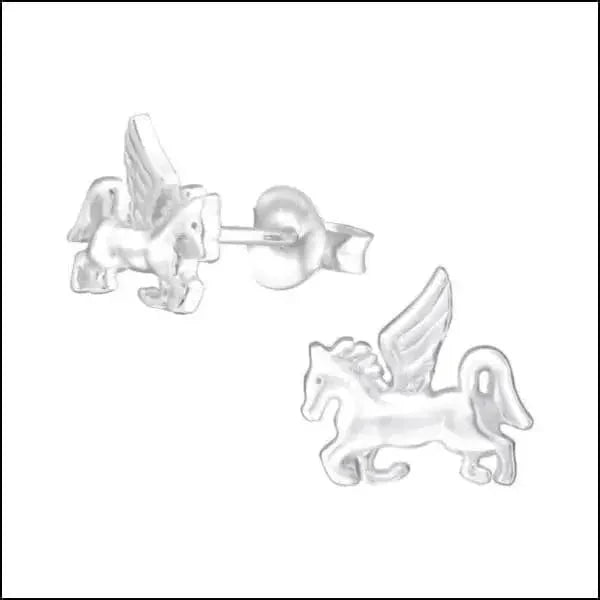 Zilveren Eenhoorn Oorbellen Met Dog Studs In Sterling Zilver.