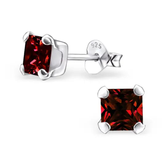 Oorbellen Vierkant Sterling Zilver Met Garnet Steen Van Aramat Jewels