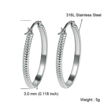 Oorringen – 30mm Creool Puntjes Patroon RVS Zilverkleur Dames - Aramat Jewels - Oorringen - cadeautip