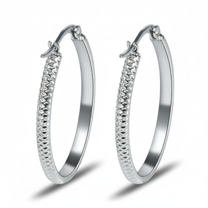 Oorringen – 30mm Creool Puntjes Patroon RVS Zilverkleur Dames - Aramat Jewels - Oorringen - cadeautip