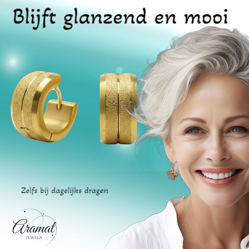 Oorringen – Goudkleurig Staal Sandblasted Strepen (13x7mm) - Aramat Jewels - Oorringen - cadeautip