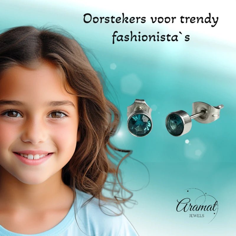 Oorstekers – Staal Kristal Zeeblauw Zilverkleur (5mm) - Aramat Jewels - Oorbellen - cadeautip