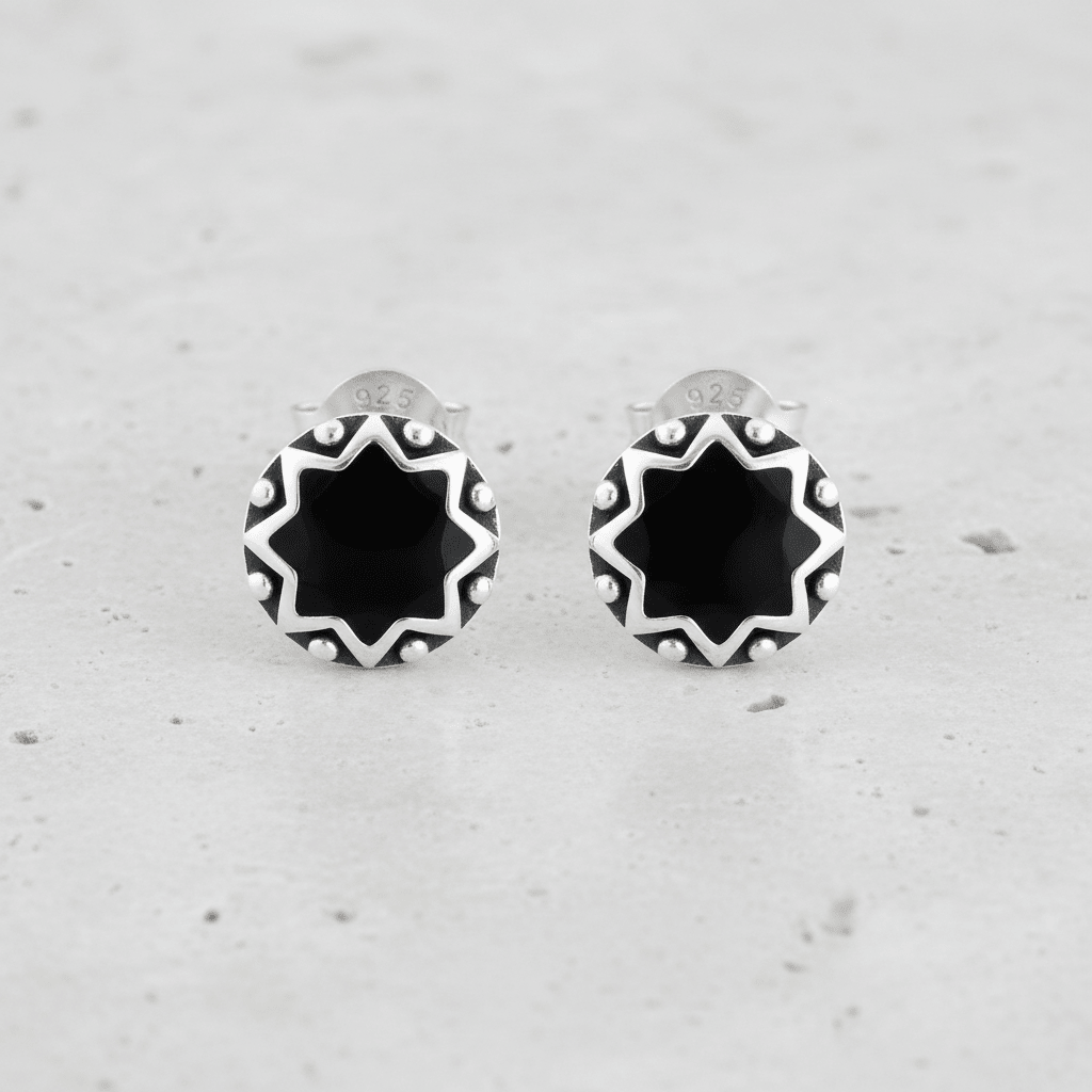Oorstekers – Sterling Zilver Bali Etnisch Zwart Emaille 8mm Rond Geoxideerd - Aramat Jewels - Oorbellen - cadeautip