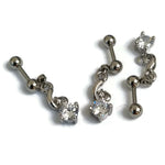 Surgische Oorpiercings Met Zirkonia Hanger.