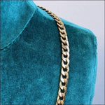 Glamoureuze Stalen Cuban Chain Ketting Op Mannequin.