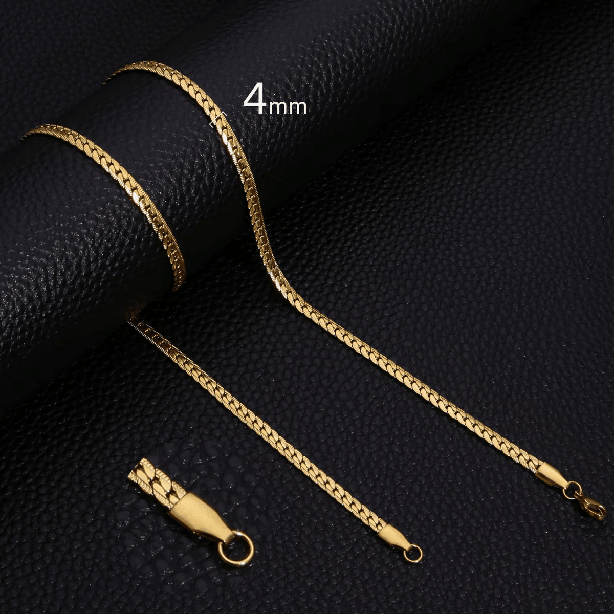 Platte Gourmet Ketting met bewerkte rand 4mm Goudkleurig Staal - Aramat Jewels - Halskettingen - cadeautip