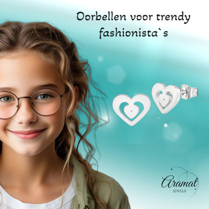 RVS Hart Oorstekers Zilver 11x9mm Opengewerkt