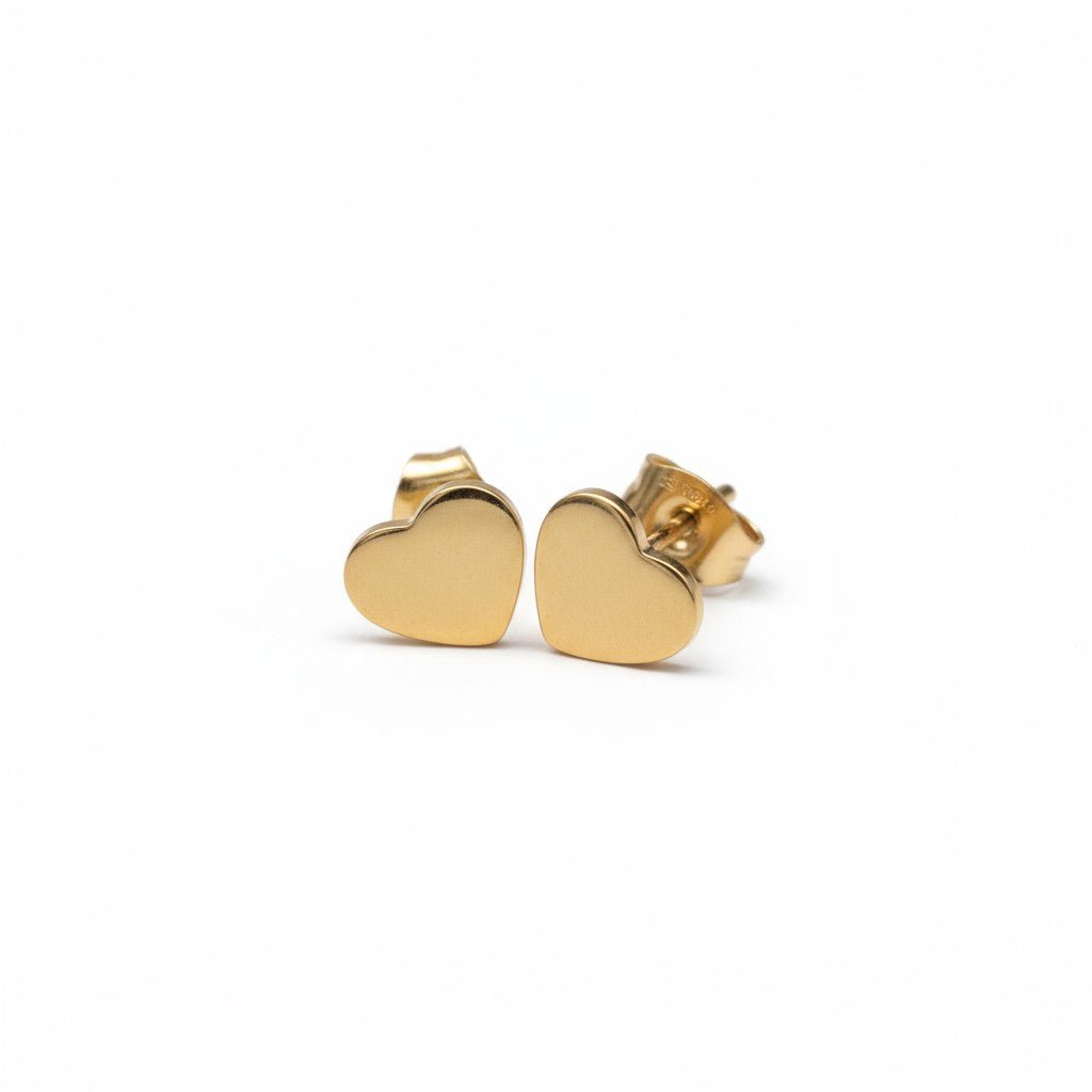 Staal hartje oorstekers goudkleur 8mm gesloten hartje, voor de meeste mensen hypoallergeen oorbellen voor dames en kinderen