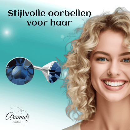 Stalen Kristal Oorbellen met denimblauw steentje – Zilverkleur – 3mm - Aramat Jewels - Oorbellen - cadeautip
