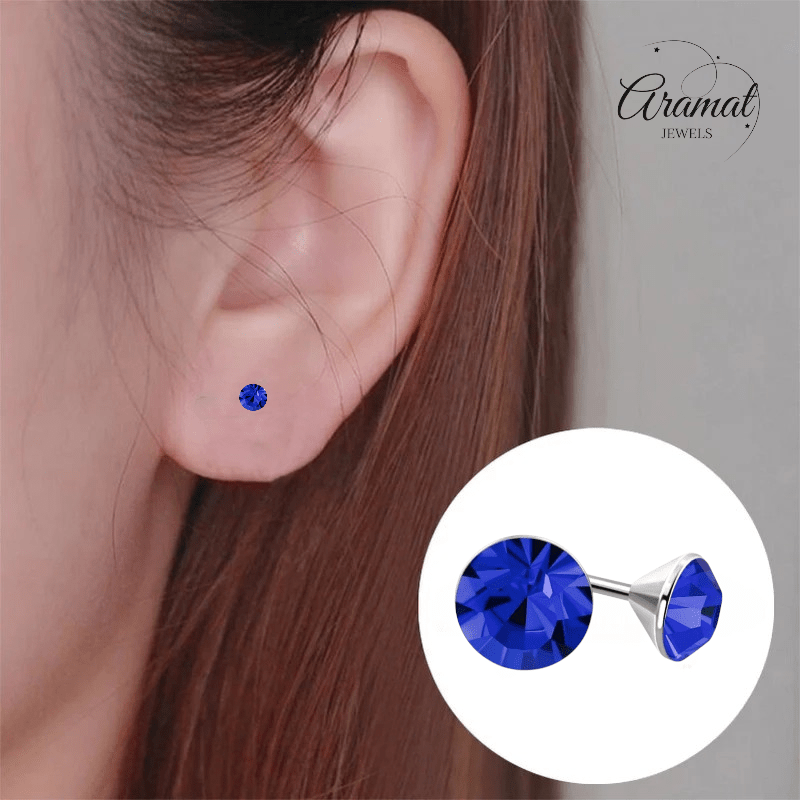 Stalen Kristal Oorbellen met koningsblauw steentje – Zilverkleur – 3mm - Aramat Jewels - Oorbellen - cadeautip