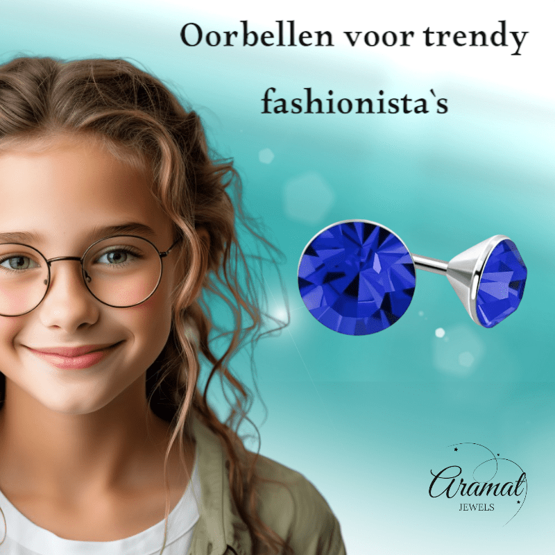 Stalen Kristal Oorbellen met koningsblauw steentje – Zilverkleur – 3mm - Aramat Jewels - Oorbellen - cadeautip