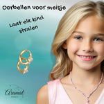 Gouden hoepeloorbellen voor meisjes.