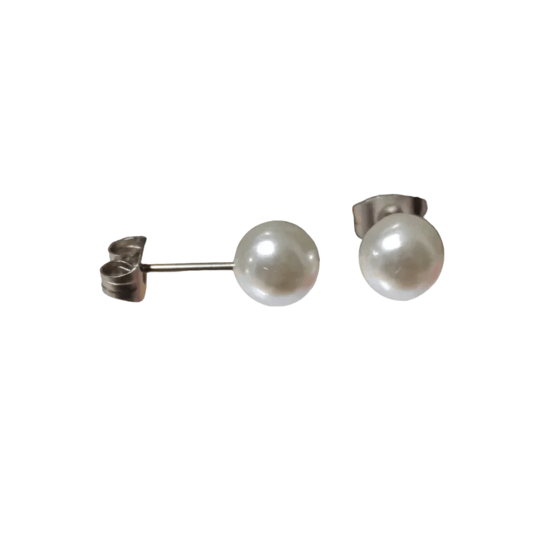 Parel oorbellen met metalen stift en achterkant.
