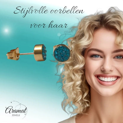 Zeegroene kristallen oorstekers 6 mm – goudkleurig - oor3100 - Oorbellen kopen# - 6mm - alles - Blauwgroen