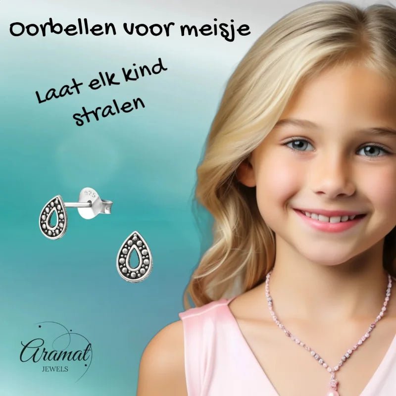 Traanvormige oorbellen voor meisjes.