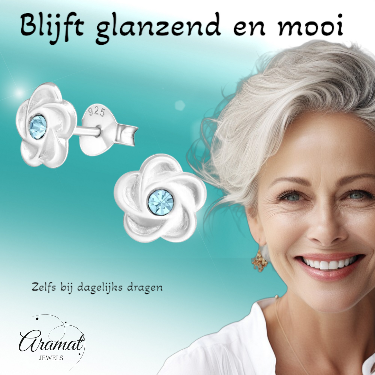 Zilveren bloemen oorstekers met blauwe kristal