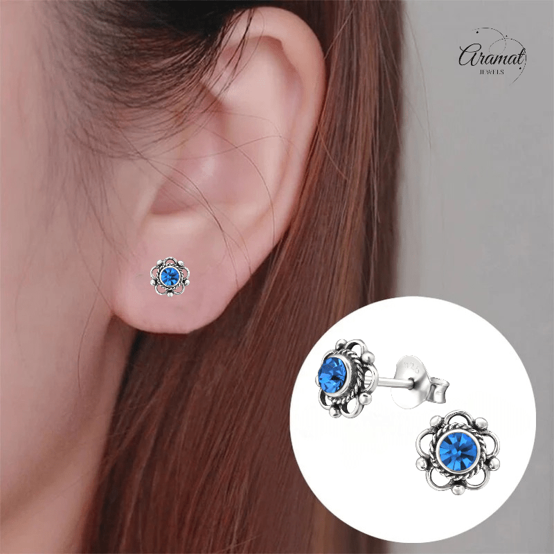 Zilveren Bloemoorbellen Blauw 7 mm - oor3383 - 30072 - Oorbellen kopen# - 7mm - 925 Zilver - alles