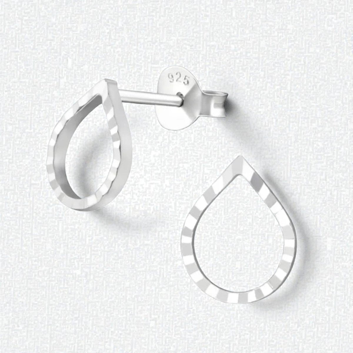 Zilveren Druppelvormige Oorbellen - Aramat Jewels - Oorbellen - cadeautip