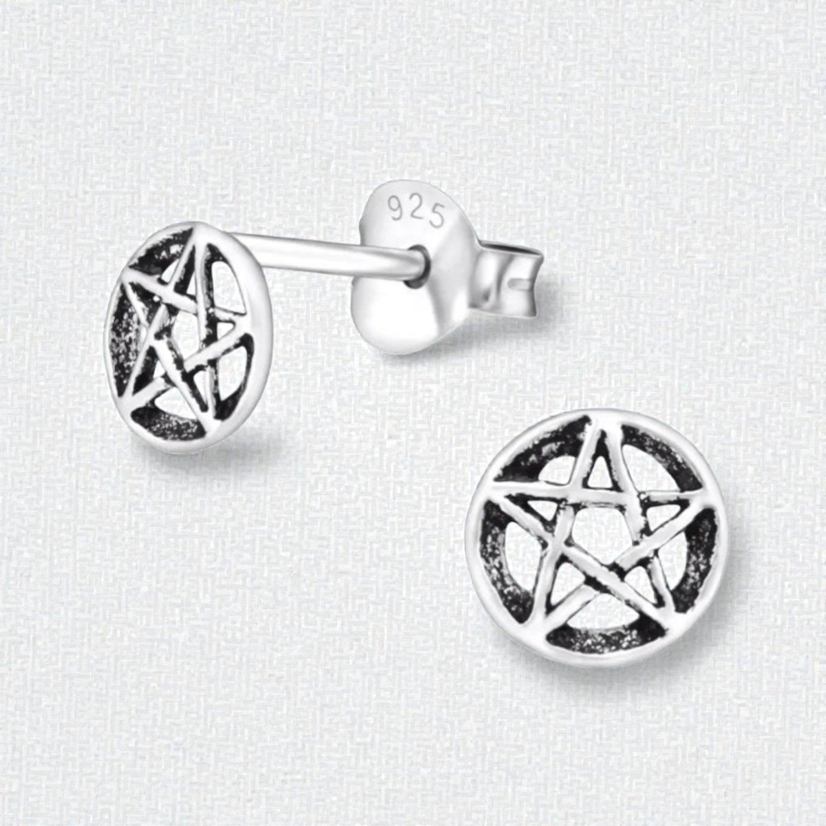 Zilveren gotische ster oorstekers – 6 mm - Aramat Jewels - Oorbellen - cadeautip