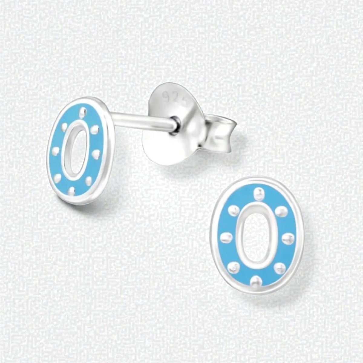 Zilveren oorbellen ovaal - blauw emaille - Aramat Jewels - Oorbellen - cadeautip