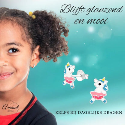 Eenhoorn oorbellen.