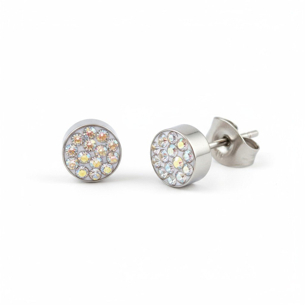 Zilverkleurige oorstekers met AB kristal – 6 mm - Aramat Jewels - Oorbellen - cadeautip