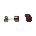 Zilverkleurige oorstekers met rode kristallen – 6 mm - oor3083 - Oorbellen kopen# - 6mm - alles - cadeau