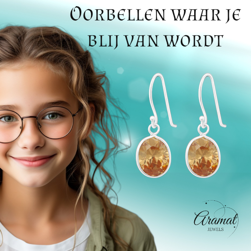 Oorhangers met Ovale Bedel - Champagne Zirkonia - 925 Zilver