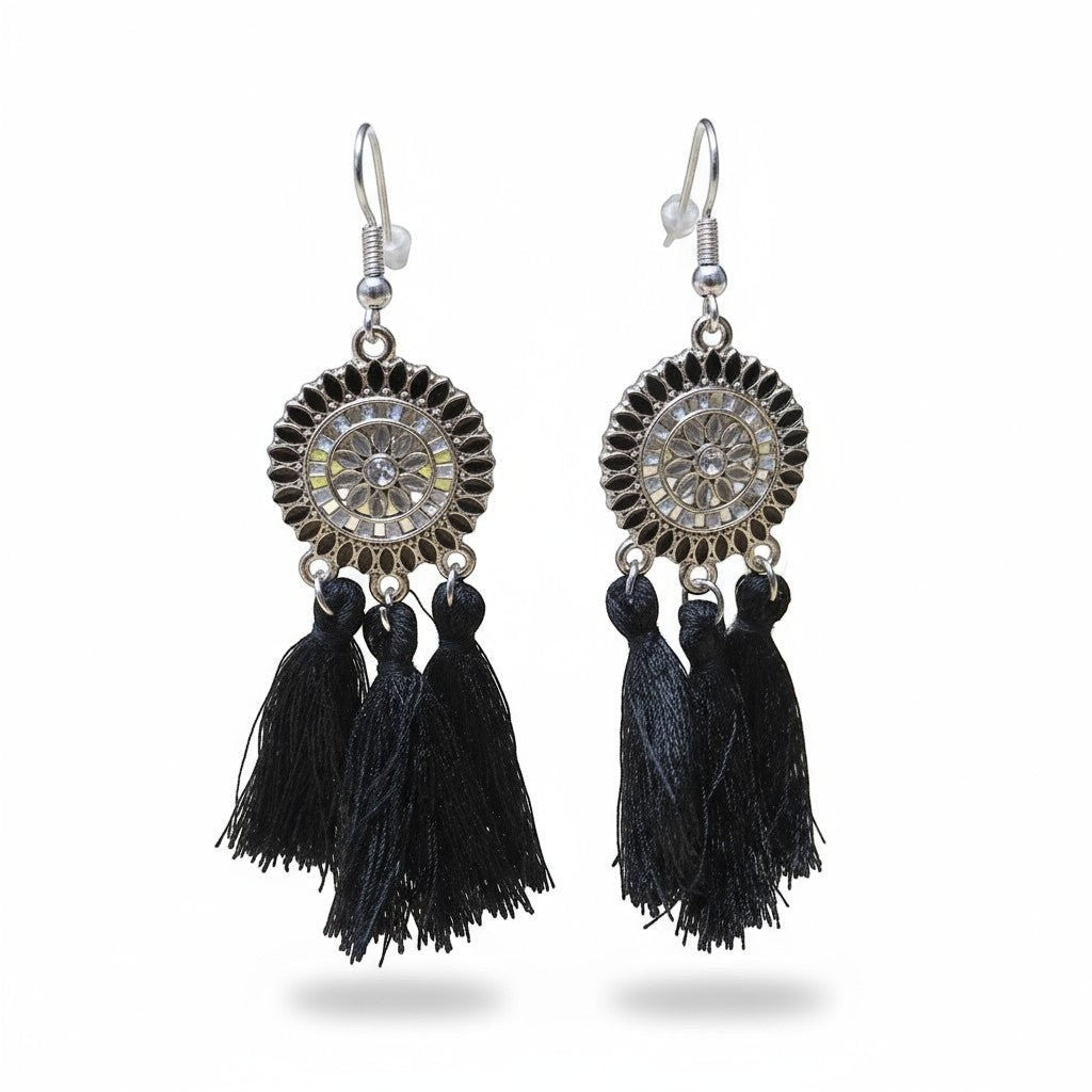 Zomerse Boho Oorhangers Kwastjes Zwart 75mm - Aramat Jewels - Oorbellen - cadeautip