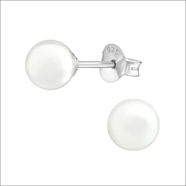 Zilveren Parel Oorbellen Vanaf 4mm Met Wit Glazen Studs.