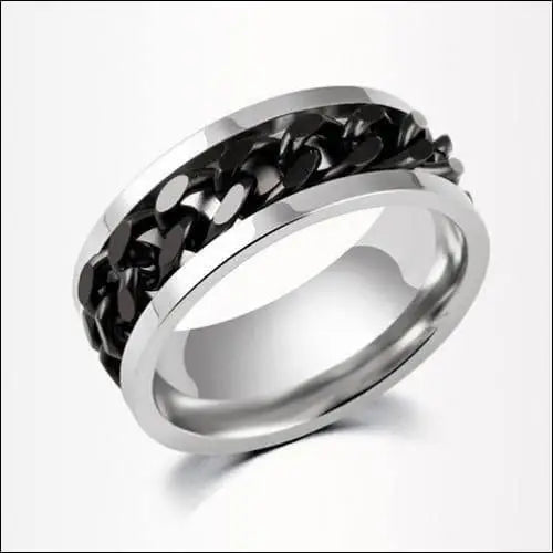 Een Ring Met Zwarte Diamant En Een Witgouden Band