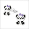 Een Paar Pandabeer Oorbellen Met Een Paarse Strik